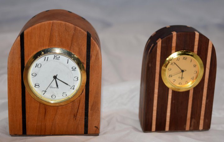 Bert Le Loup: Clocks