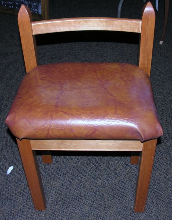 Allen Hrejsa: Vanity Chair