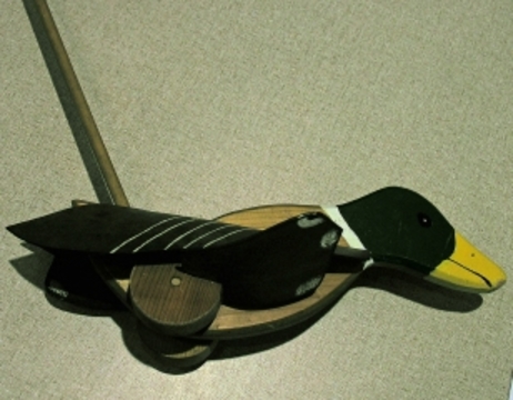Bert Le Loup: Walking Duck Toy