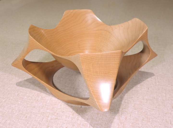 Mark Jundanian: Hollow Bowl Form