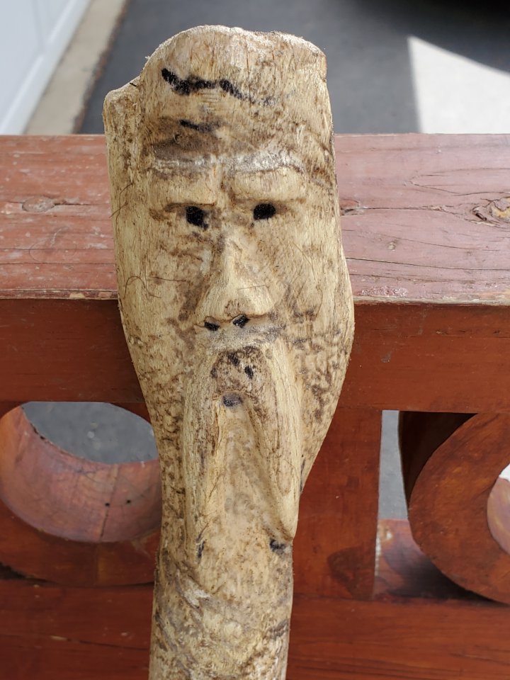 Bert Leloup: Carved Cane